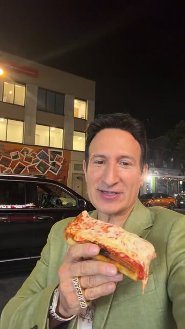 At Pizza Wagon: real pizzeria photos