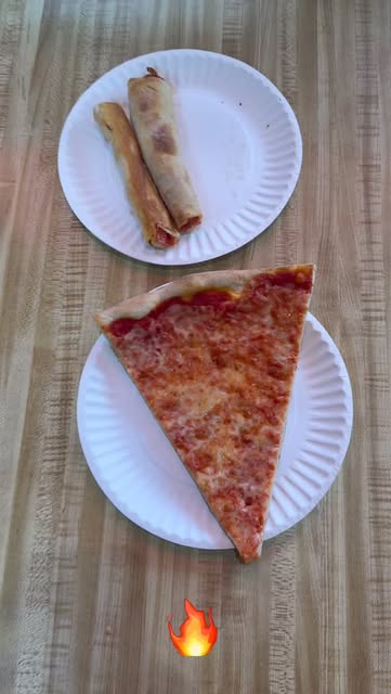 At Pizza Wagon: real pizzeria photos
